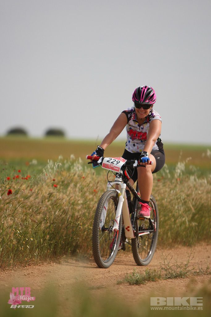 B-Pro MTB Mujer 2017 Galeria 1