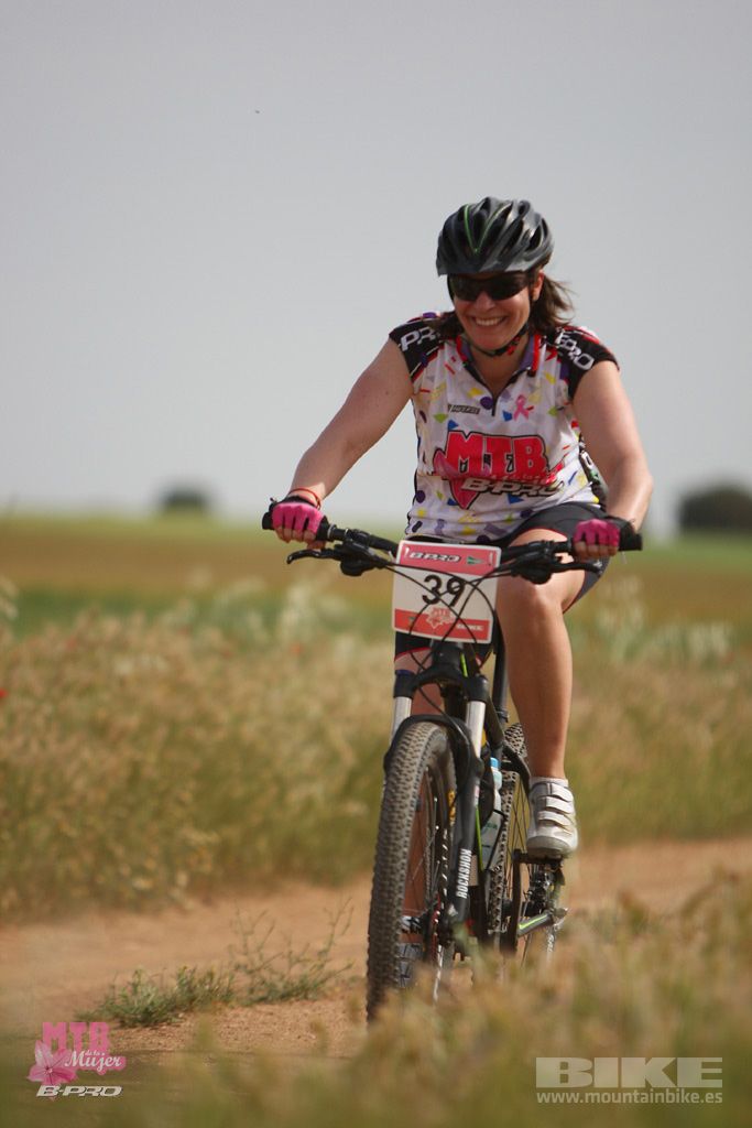 B-Pro MTB Mujer 2017 Galeria 1