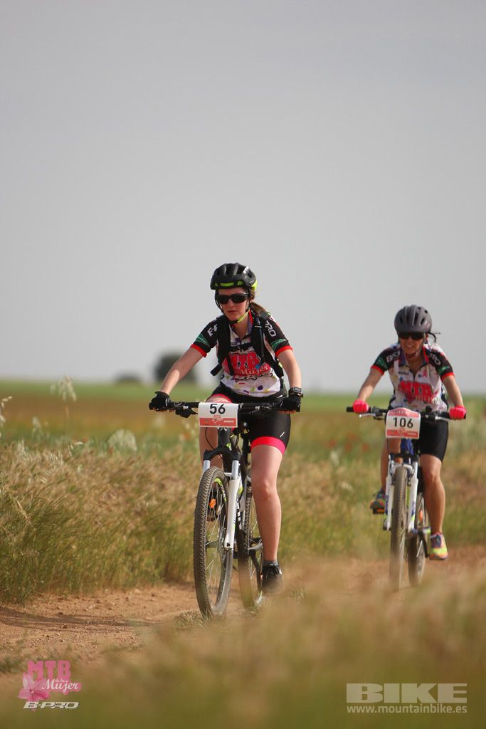 B-Pro MTB Mujer 2017 Galeria 1