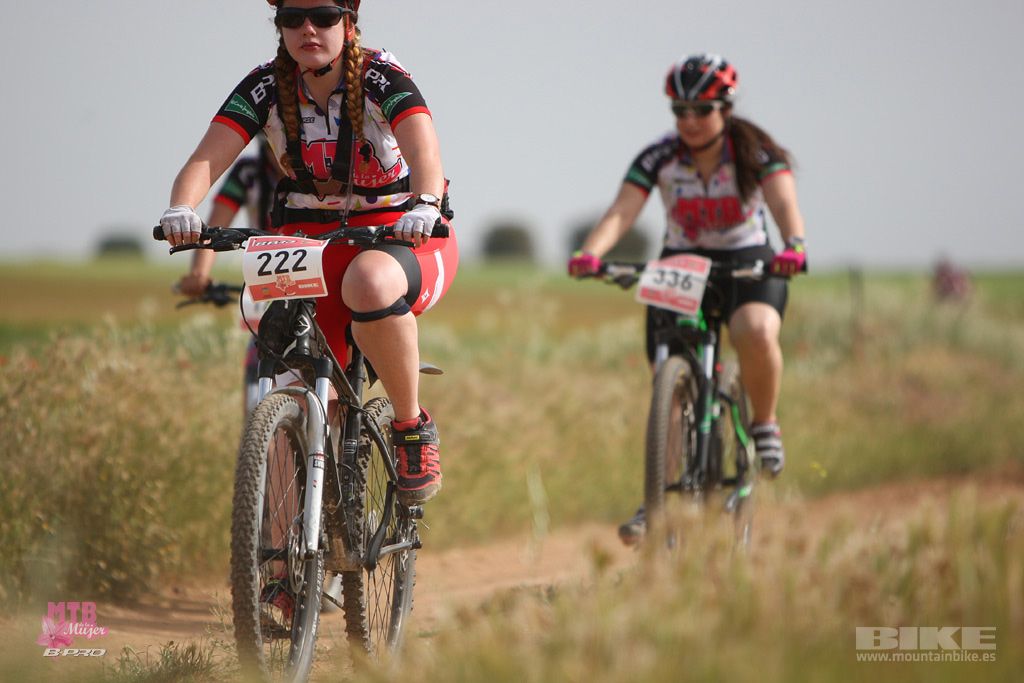 B-Pro MTB Mujer 2017 Galeria 1