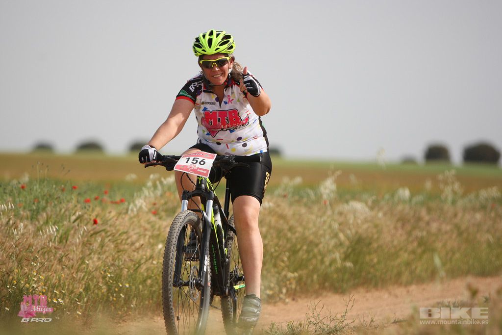 B-Pro MTB Mujer 2017 Galeria 1