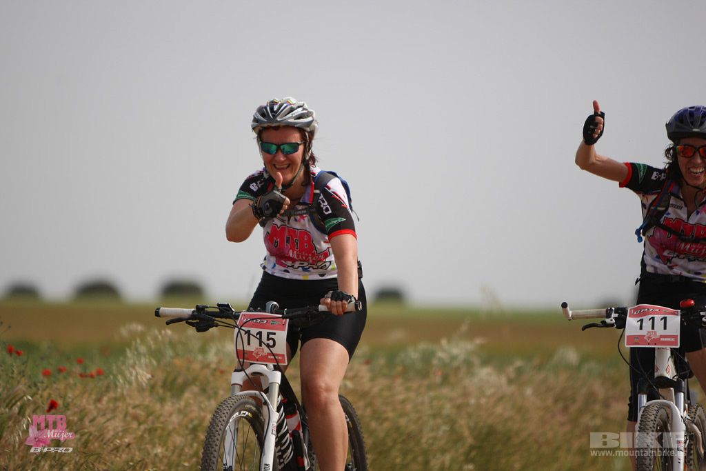 B-Pro MTB Mujer 2017 Galeria 1