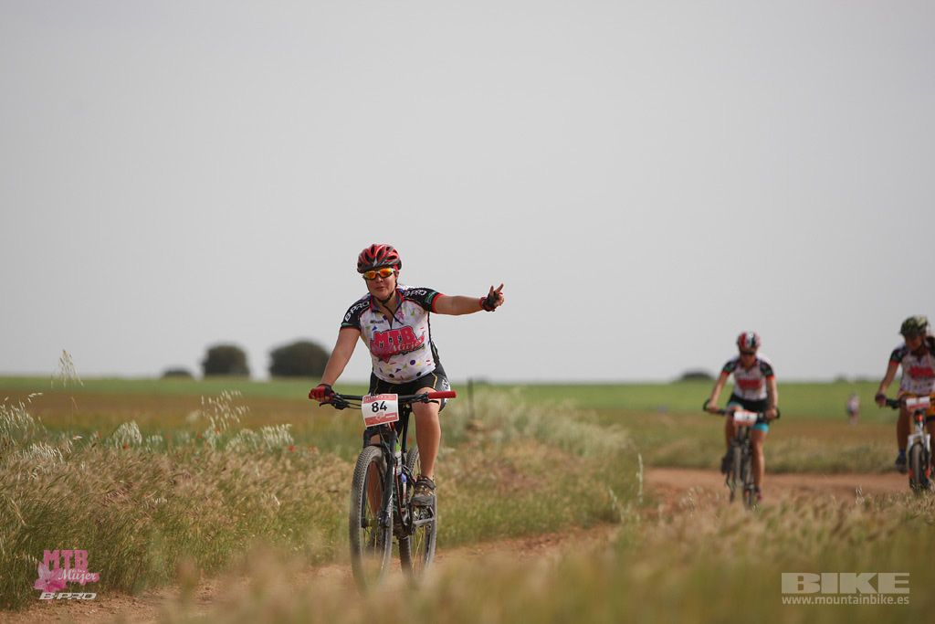 B-Pro MTB Mujer 2017 Galeria 1