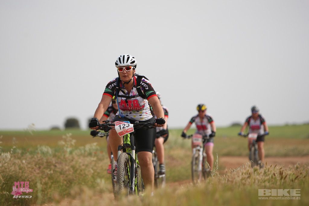 B-Pro MTB Mujer 2017 Galeria 1