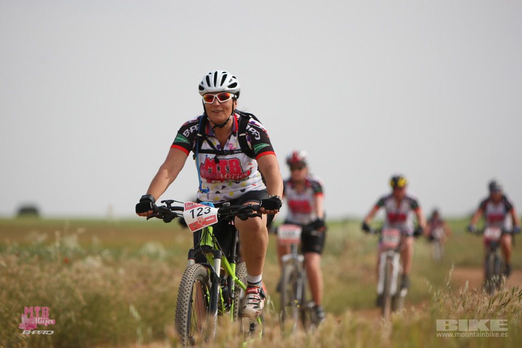 B-Pro MTB Mujer 2017 Galeria 1