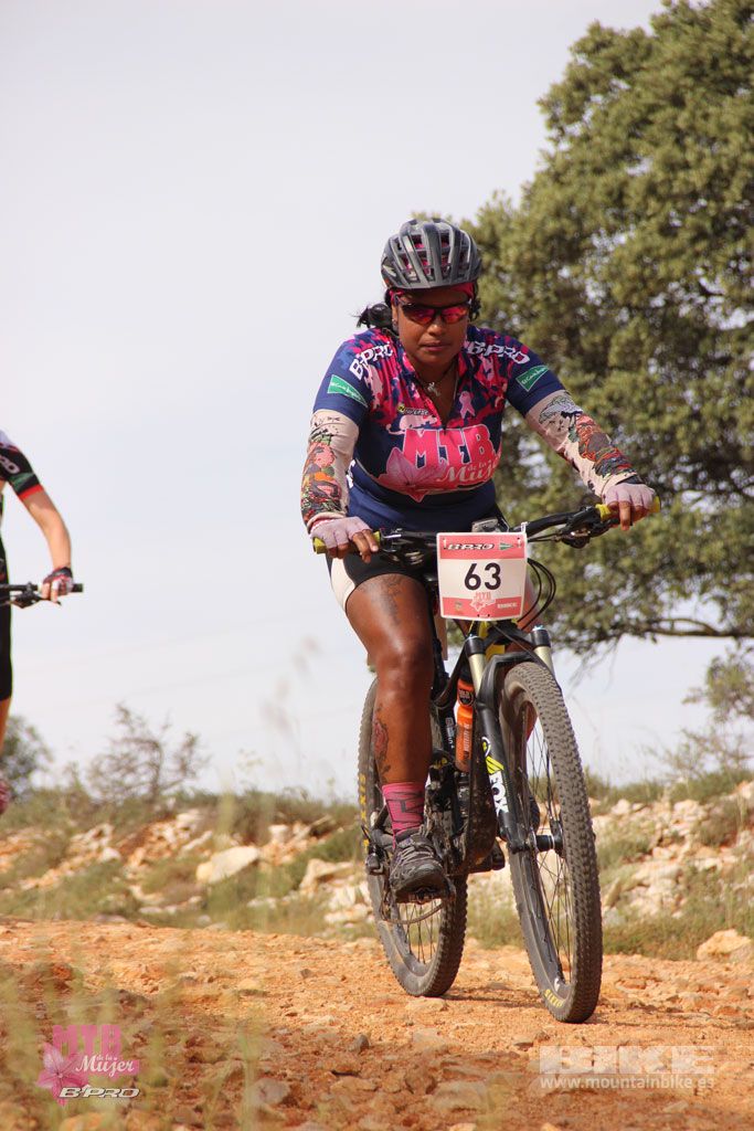B-Pro MTB Mujer 2017. Galeria 2