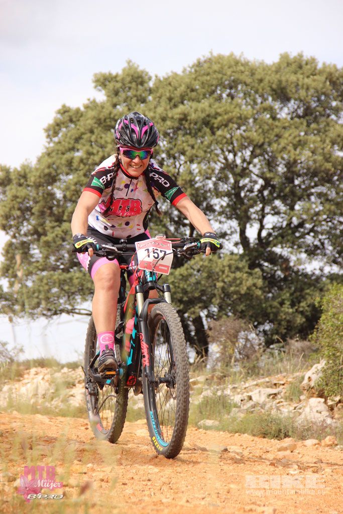 B-Pro MTB Mujer 2017. Galeria 2