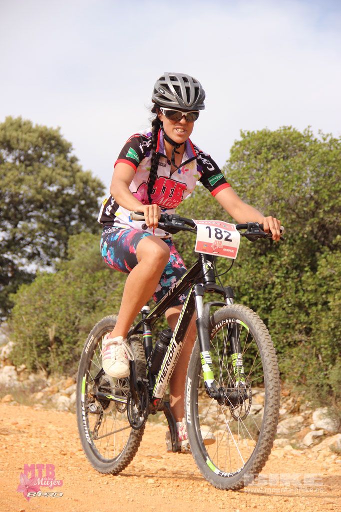 B-Pro MTB Mujer 2017. Galeria 3