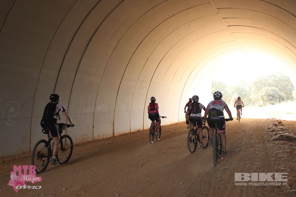 B-Pro MTB Mujer 2017. Galeria 3