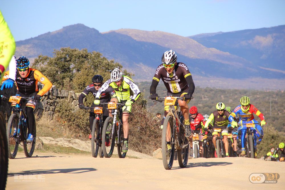 Go-Fit Series Valdemorillo 2018. Salida carrera. Galeria 4