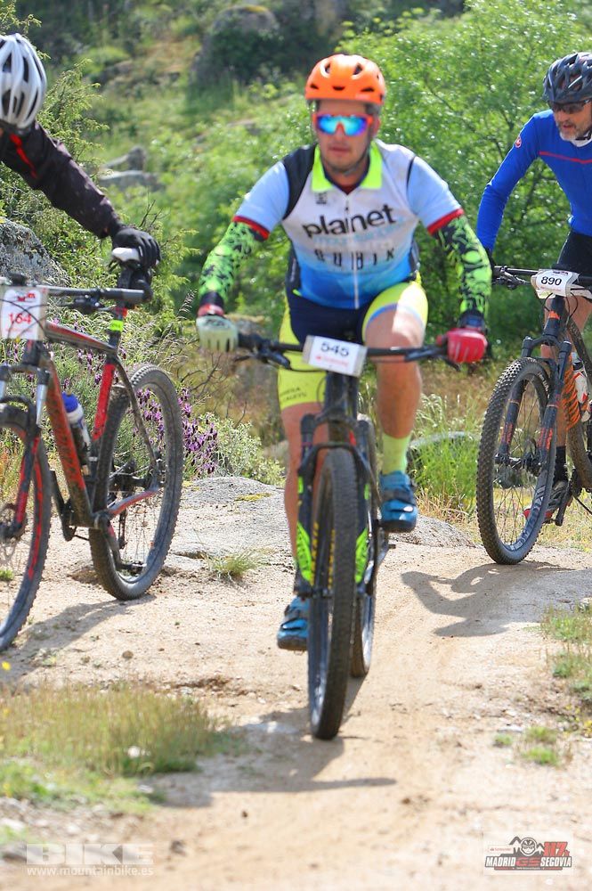 Madrid-Segovia 2018. Galería 5. Km 32. 10:26-10:35 h