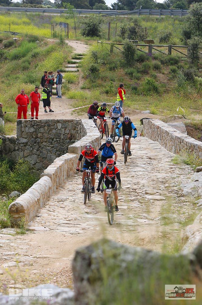 Madrid-Segovia 2018. Galería 12. Km 32. 11:30-12:00