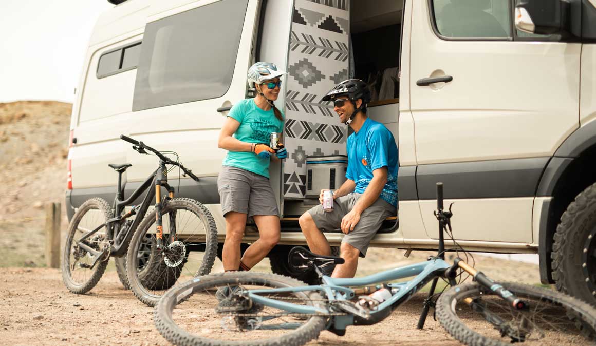 Vertirse para montar en bici en verano: 8 dudas frecuentes Vertirse para montar en bici en verano: 8 dudas frecuentes
