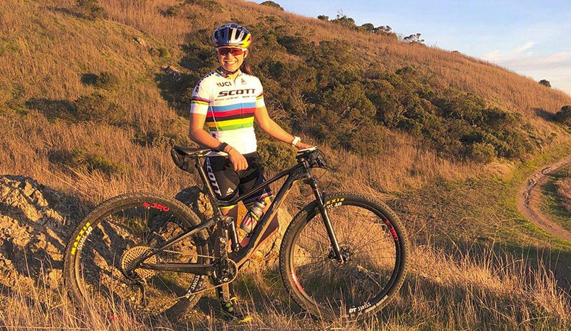 Kate Courtney ficha por Scott SRAM