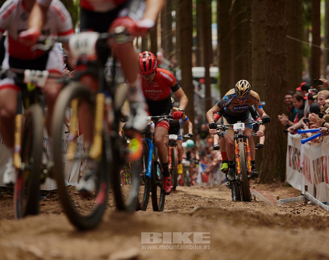 Nove Mesto 2019. Copa del Mundo. Carreras elite XCO GALERIA 4. 
