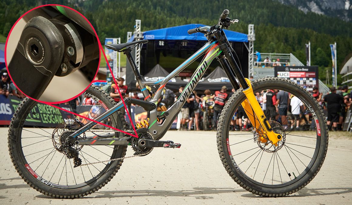 ¿Has visto lo que lleva Bruni en el pedalier de su Specialized? ¿Has visto lo que lleva Bruni en el pedalier de su Specialized?