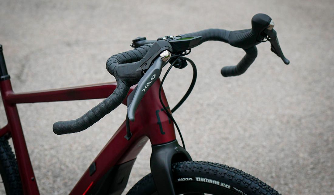 Moustache explora el e-Gravel
