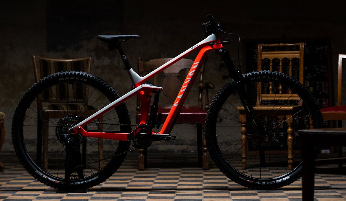 Así son las dos nuevas Canyon Strive CFR: más rendimiento