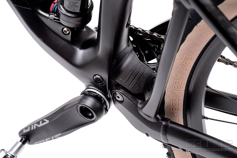 BMC Agonist 02 ONE 2020