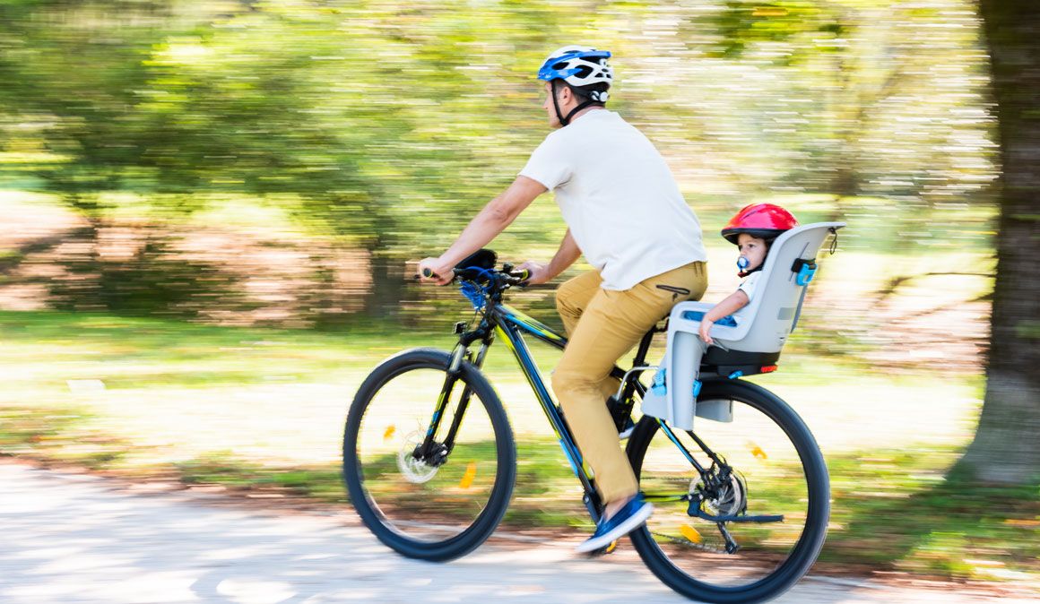 Una silla para niños en una bici de carbono, ¿es recomendable?