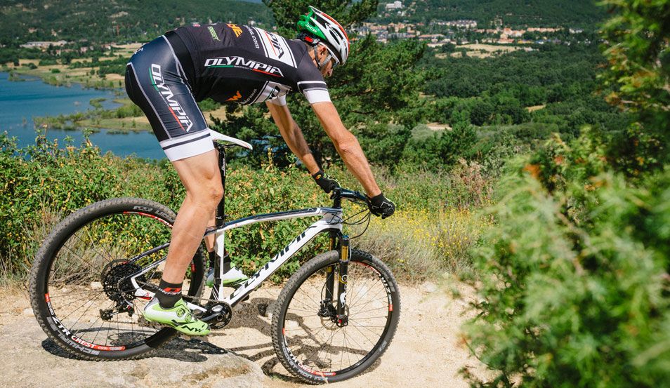 Olympia CSL-X2 650B Race X01
