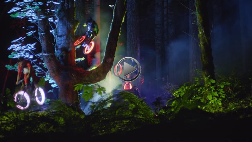 Vídeo: Darklight, mountain bike nocturno y lleno de luz