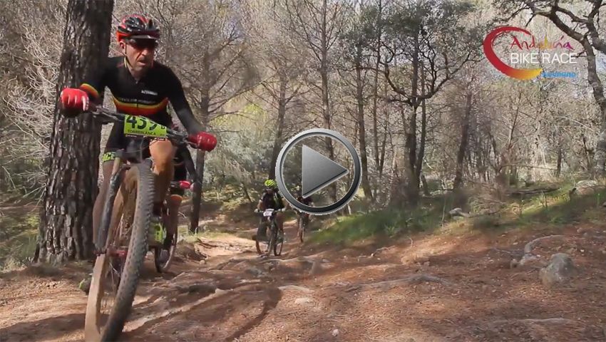Vídeo: Resumen etapa 3 Andalucía Bike Race 2016