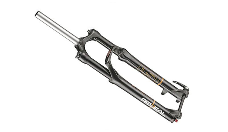 Matxcycle S.L., nuevo distribuidor de RST para España.