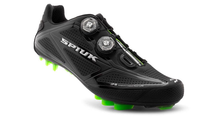 Las Spiuk Profit-M son las zapatillas que llevará el equipo MMR