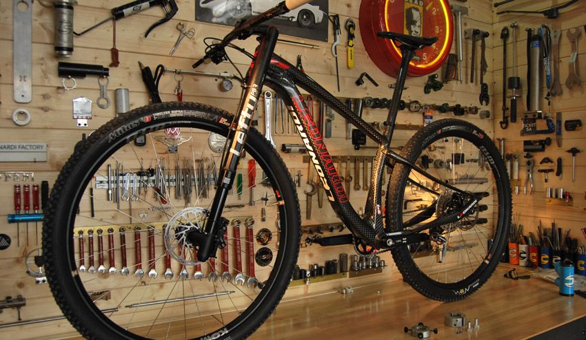 Darklite, la nueva bici de Leonardi ha llegado