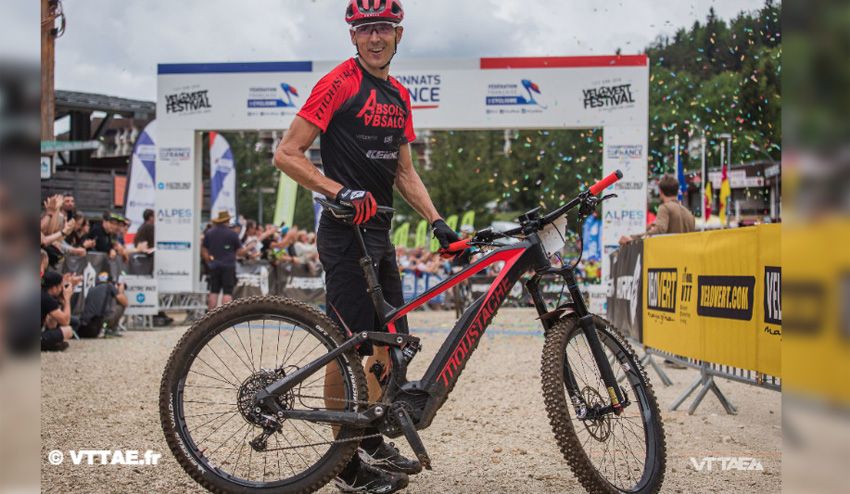 Julien Absalon, primer campeón de Francia eMTB