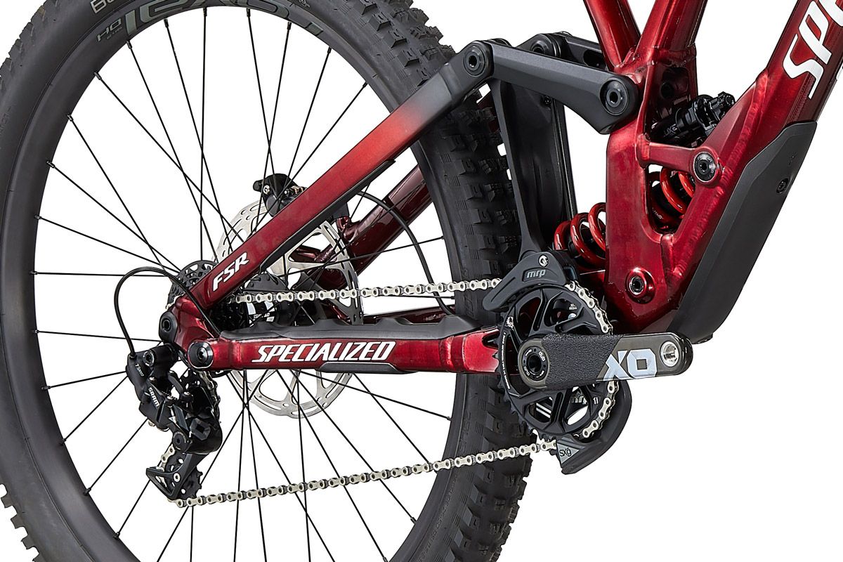 Specialized  DEMO RACE BRSH REDTNTALU WHT D19 CROP12