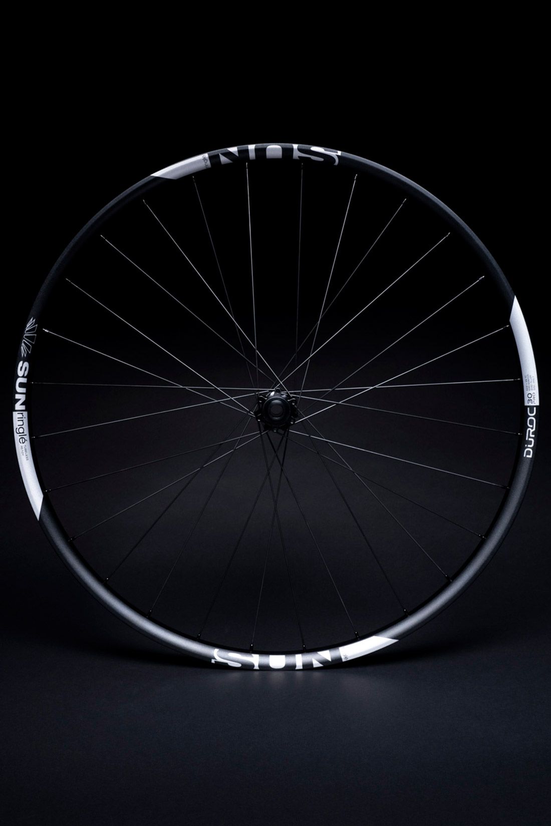 Nueva línea XC Hayes ruedas SUNringlé Düroc 30 Pro