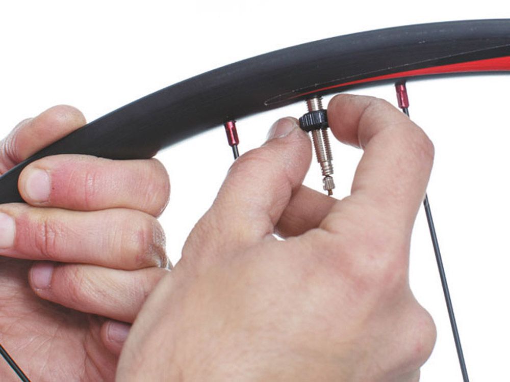 Tubeless rosca la válvula