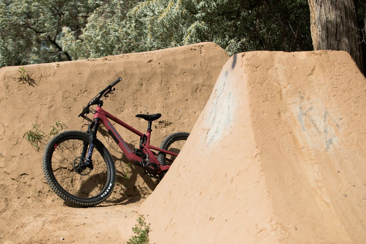 Santa Cruz 5010 SCB MY21 5010 MITCH 072