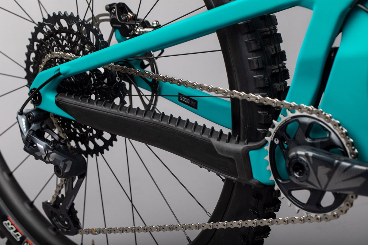 Santa Cruz 5010 SCB MY21 5010 DETAILS 19