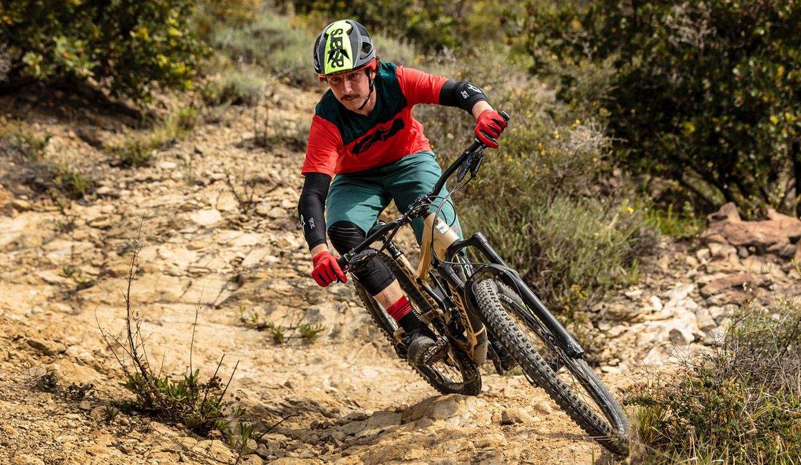 Colección Alpinestars Drop 4.0