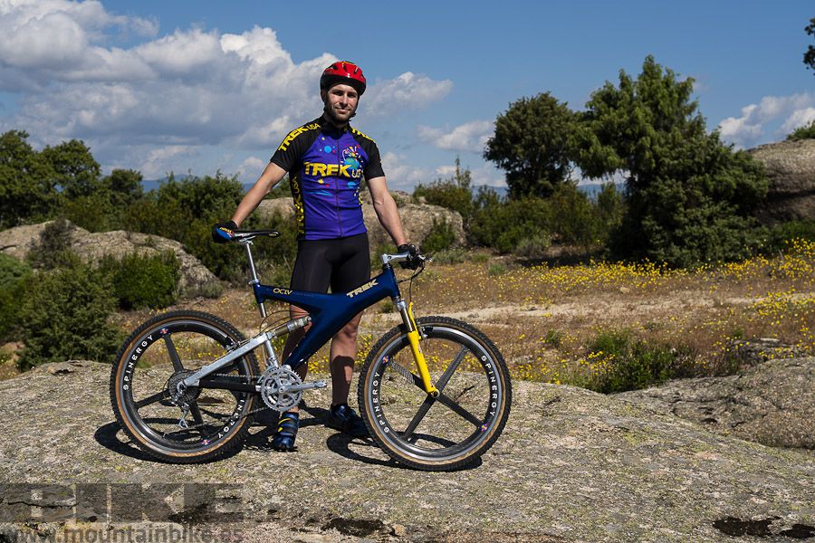 Jorge Cantalicio, en la actualidad trabaja en Bicicletas Salchi en Coslada (Madrid). 