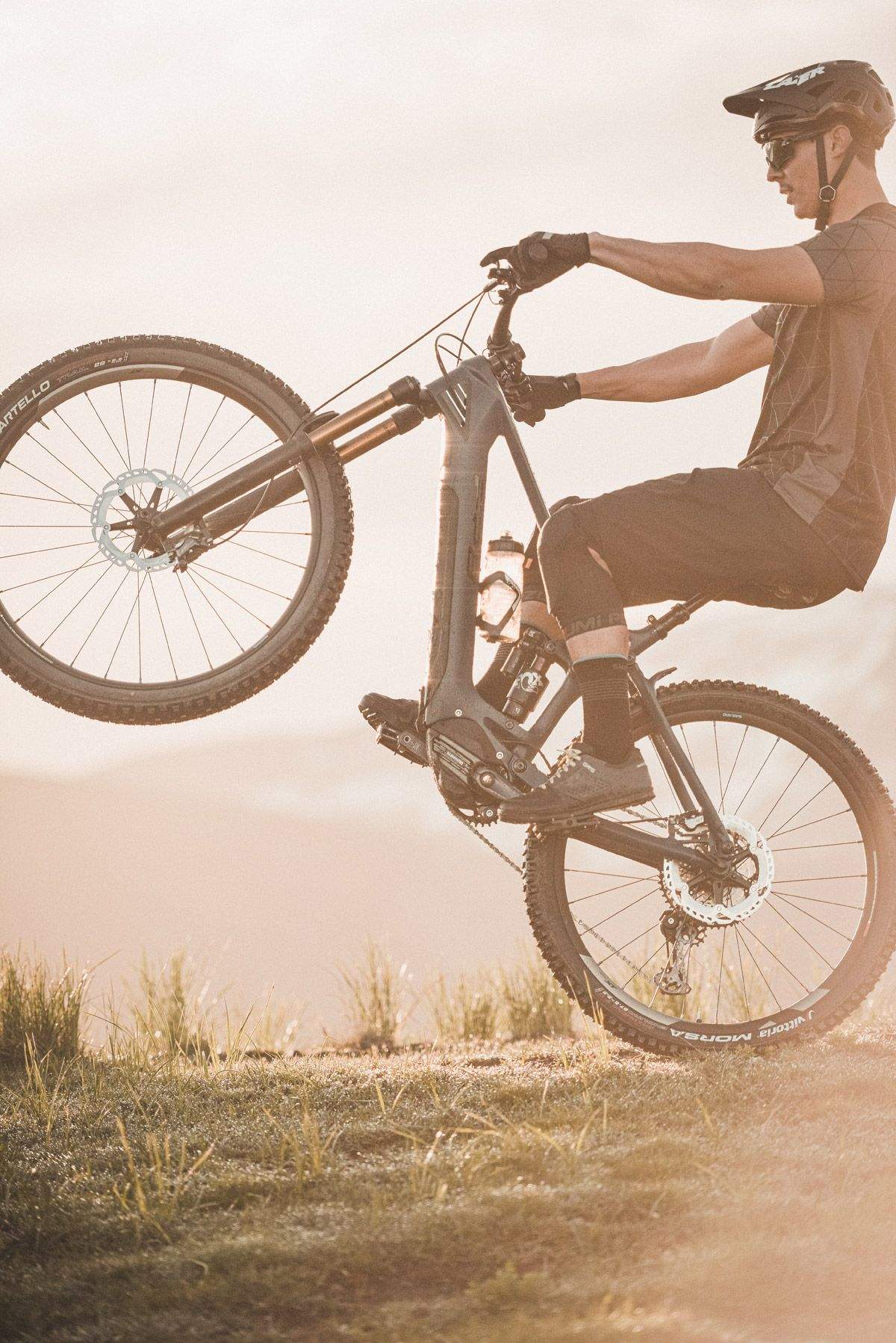 Shimano EP 8 accion