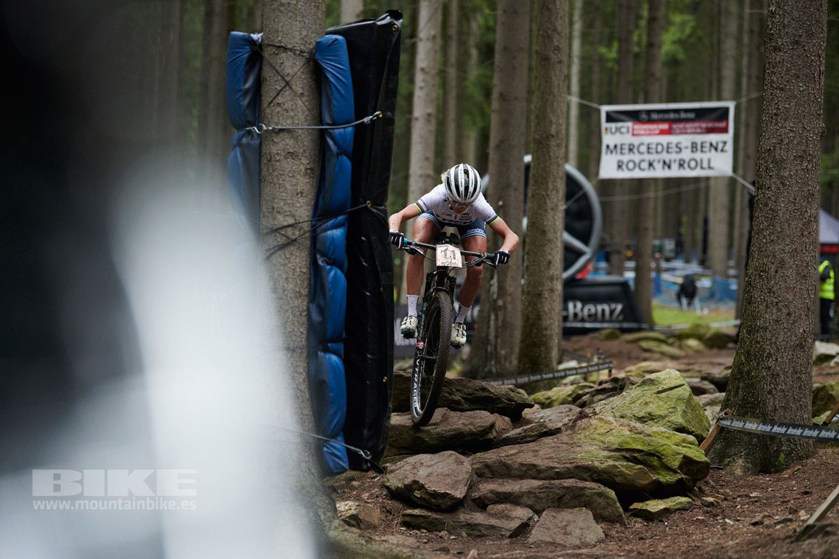 Nove Mesto 2021. Primer XCO jueves 1 de octubre. Fotos Frabanvisuals (34)