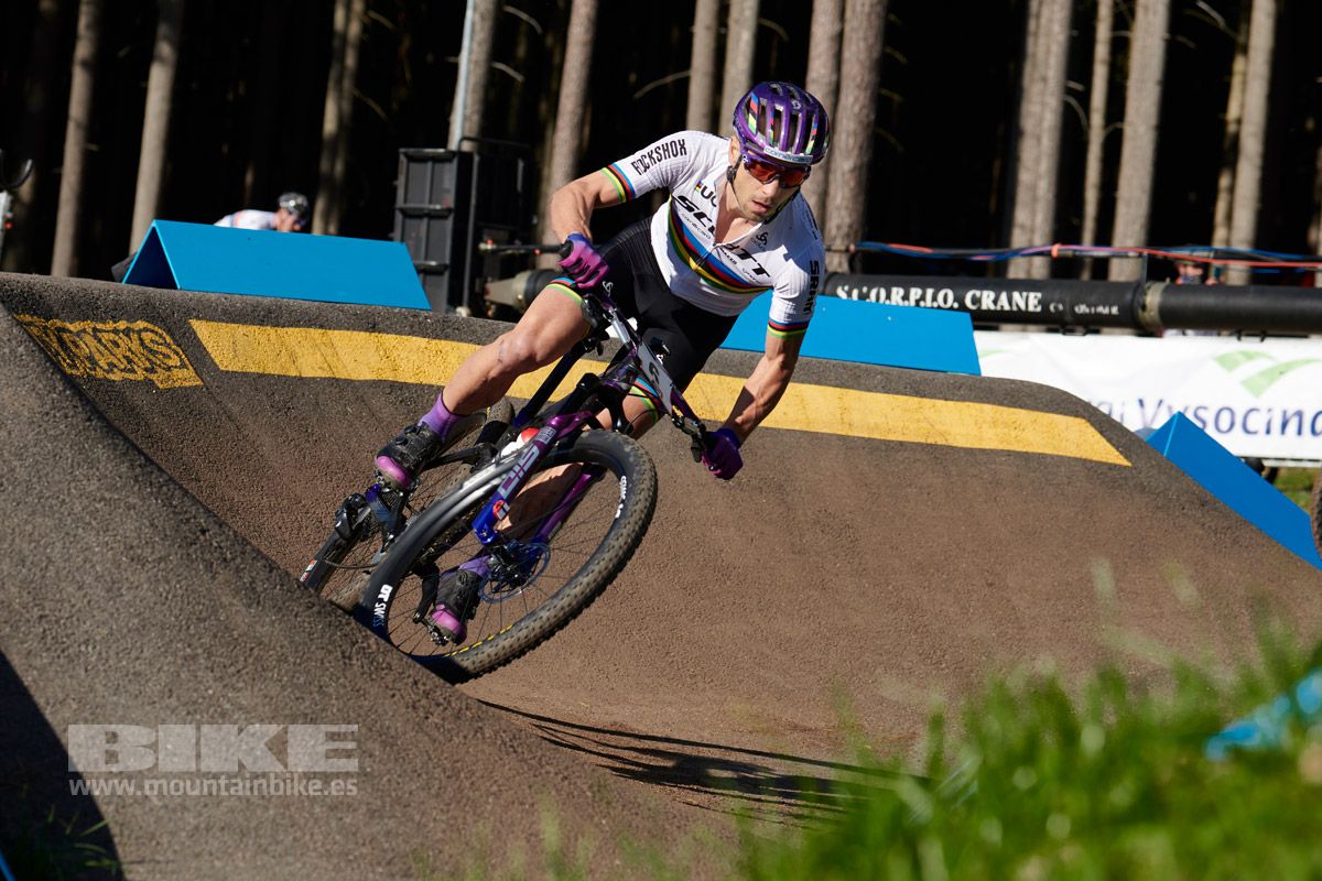 Nove Mesto 2020 XCO domingo. Hombres. Fotos Frabanvisuals  (17)