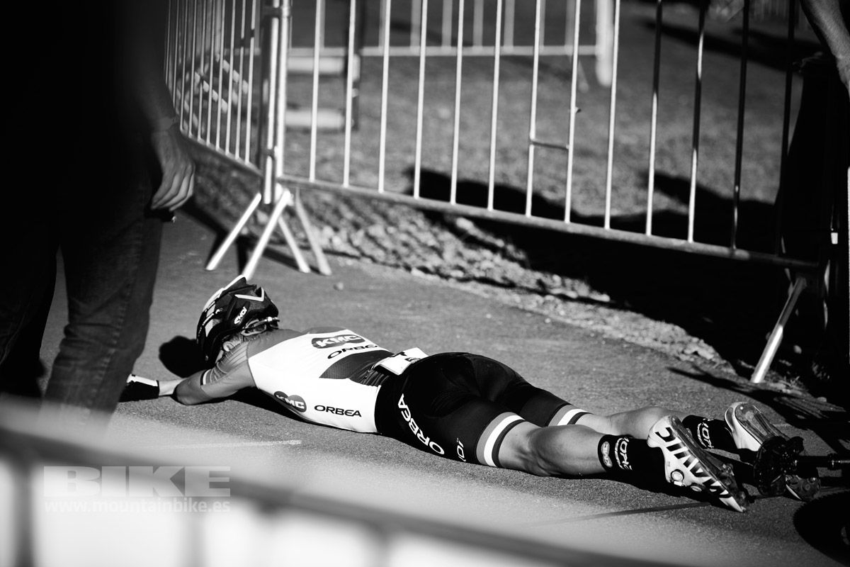 Nove Mesto 2020 XCO domingo. Hombres. Fotos Frabanvisuals  (46)