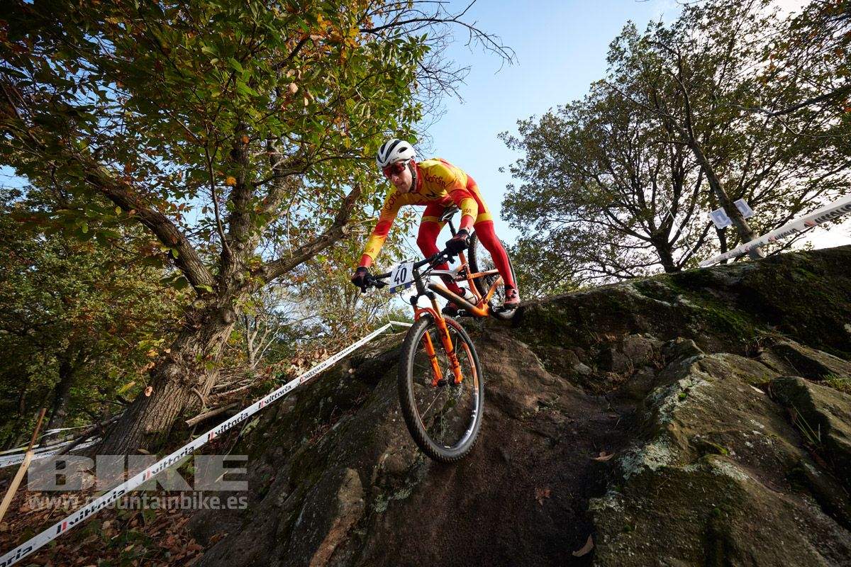 Campeonato de Europa Monte tamaro 2020. Entrenamientos y XC Eliminator. Fotos @frabanvisuals (21)