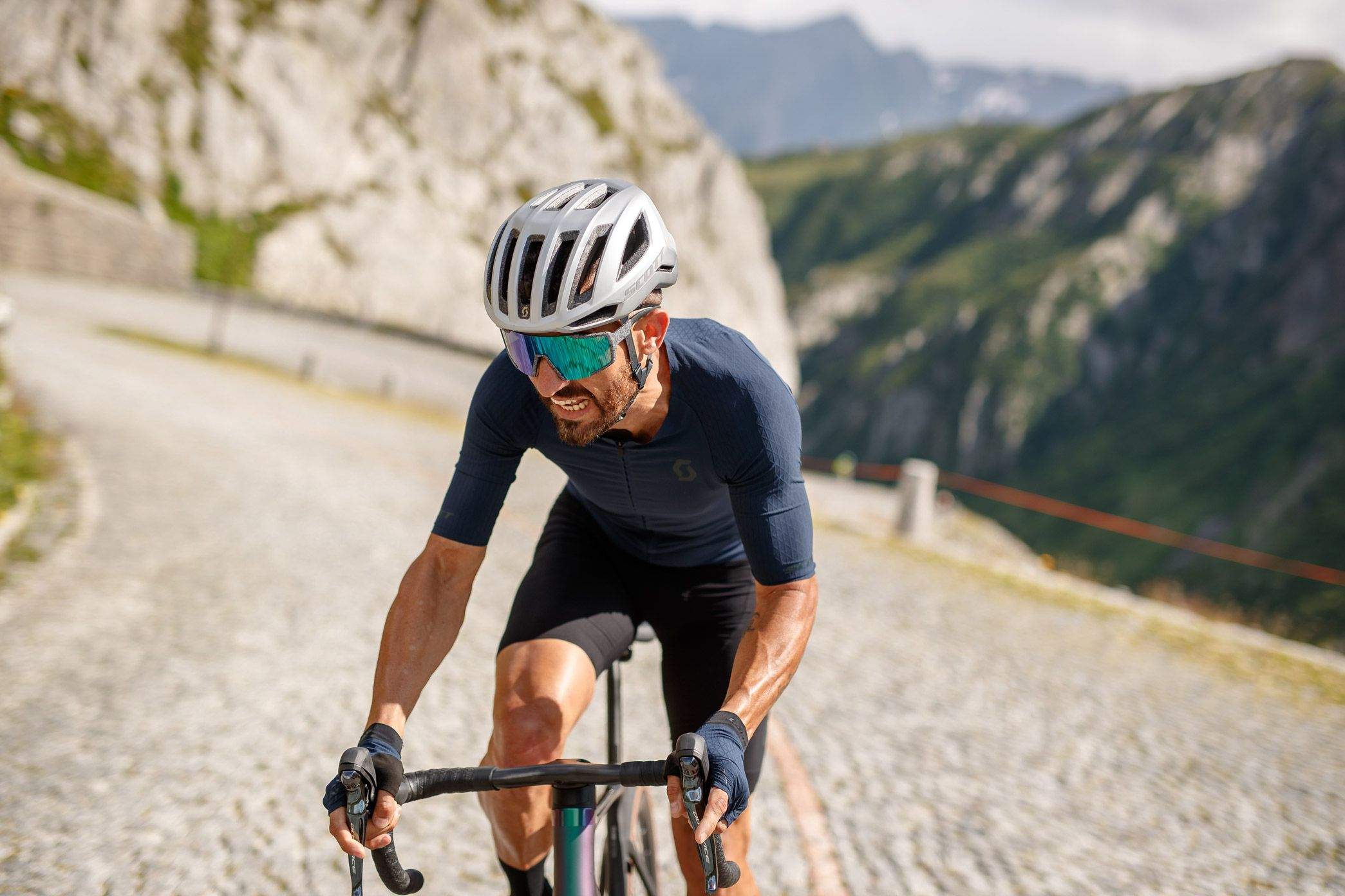 Nuevo casco Scott Centric Plus 2021 (16)