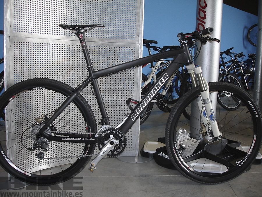Este es uno de los primeros prototipos definitivos de la primera Podium, en 2008. 