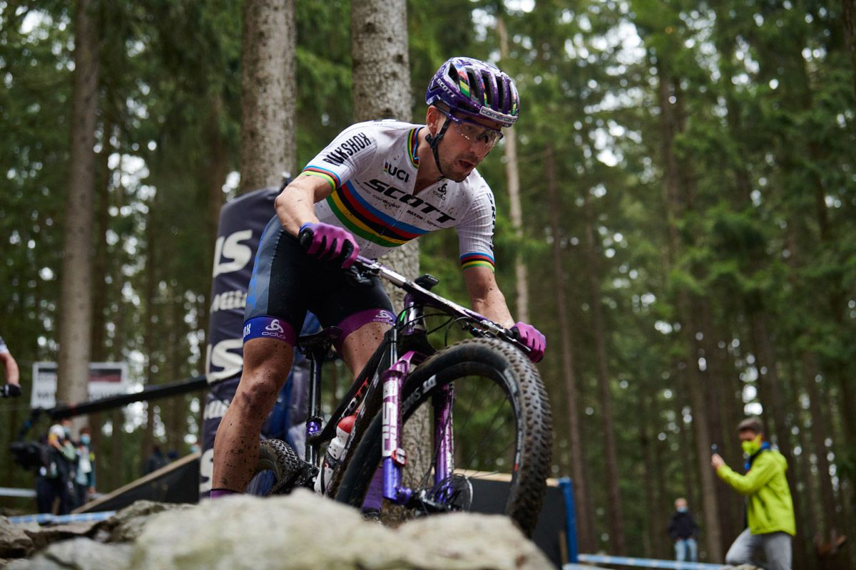 Cara y cruz de la temporada XC 2020 Nino Schurter