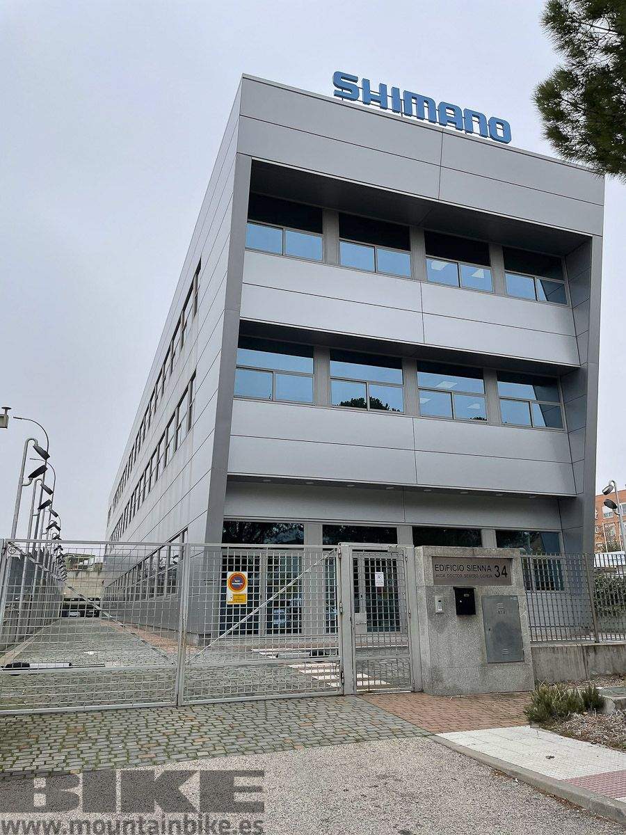 En la nueva sede de Shimano Iberia ya se están preparando para el arranque como nueva filial de la marca japonesa. 