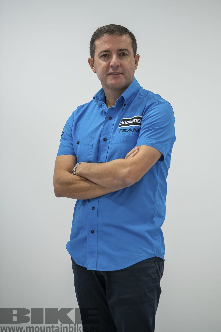 Eduardo Roldán asegura que seguirán la línea de servicio de su distribuidor hasta la fecha.