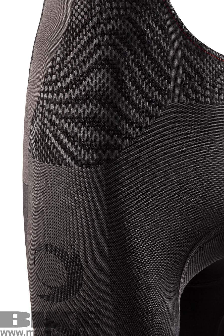 Lurbel_Lurbel trabaja con las más altas tecnologías textiles en su proceso de fabricación. 