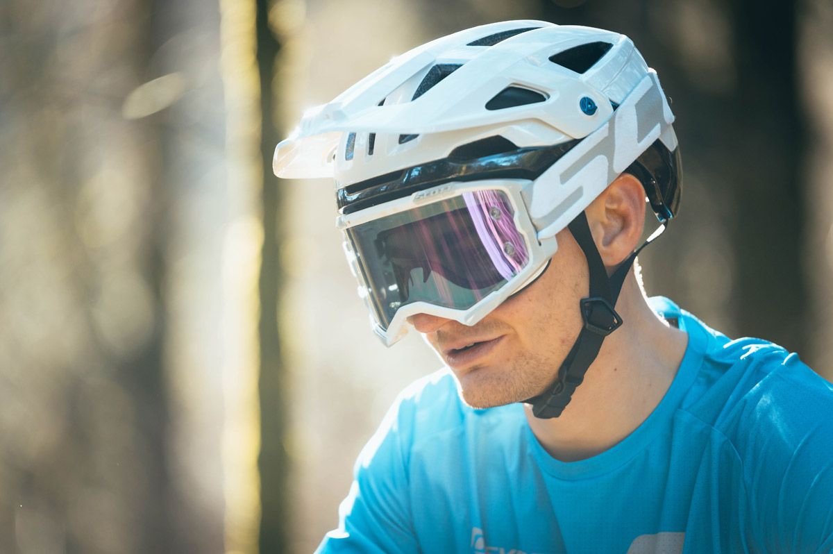Scott presenta el nuevo casco Stego Plus (6)